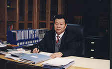 “做企业就像爬山”——访宝威体育官方(中国)集团旗下有限公司董事长李建华